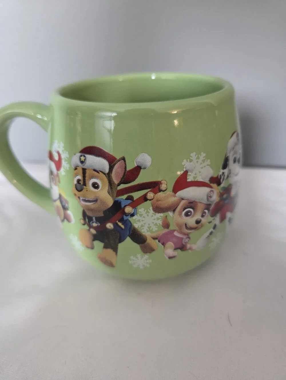 PAW PATROL Christmas Coffee Mug Teacup Cocoa Cup Dogs with Santa Hats Snowflakes